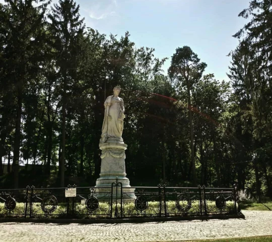 Памятник Королеве Луизе
